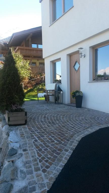 Апартаменты Haus Harbauer Нойштифт-им-Штубайталь Экстерьер фото